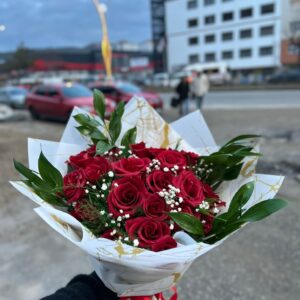 SEVGİLİLER GÜNÜNE ÖZEL 21 GÜL BUKETİ